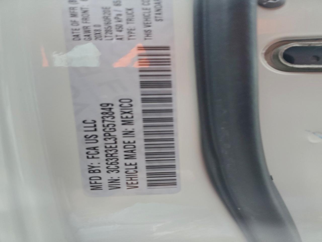 Ram 3500 Laramie Image 13