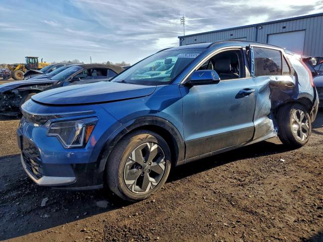 Salvage Kia Niro