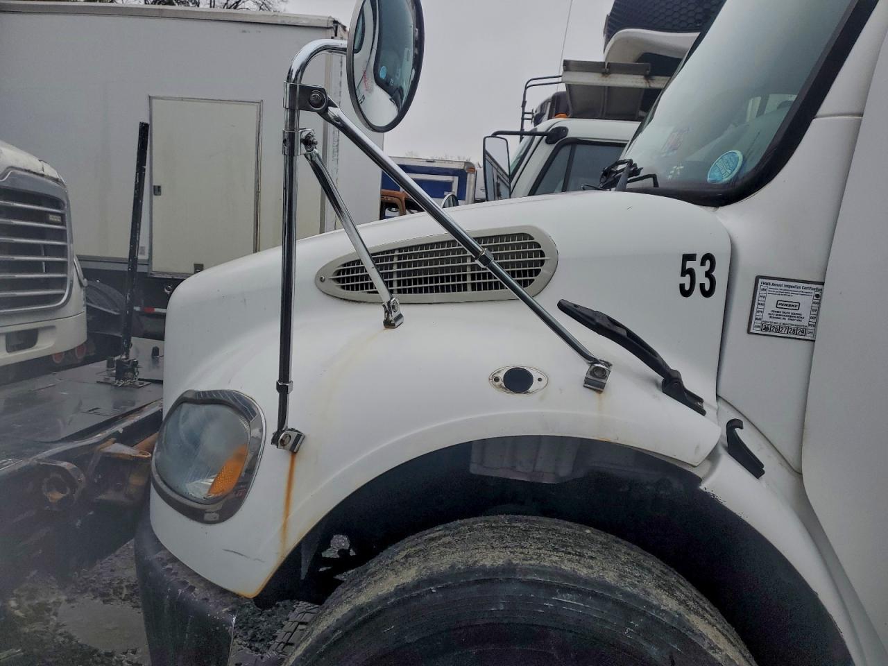 Freightliner M2 106 Medium Duty Image 7