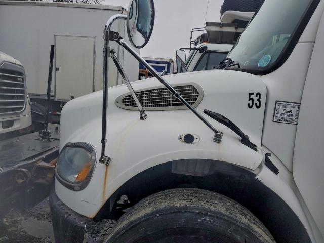 Freightliner M2 106 Medium Duty Image 7