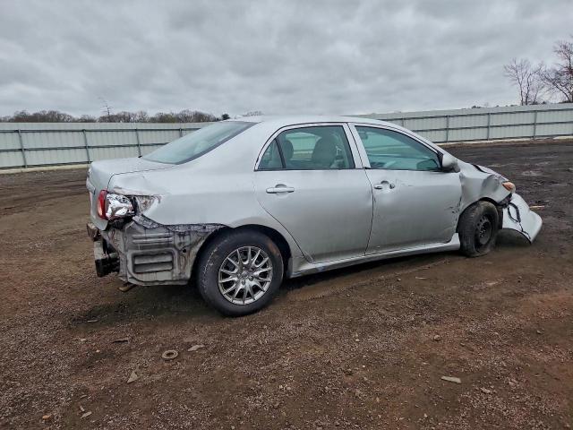 Toyota Corolla Base Image 7