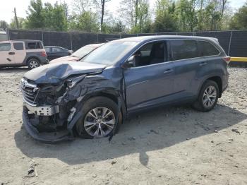  Salvage Toyota Highlander
