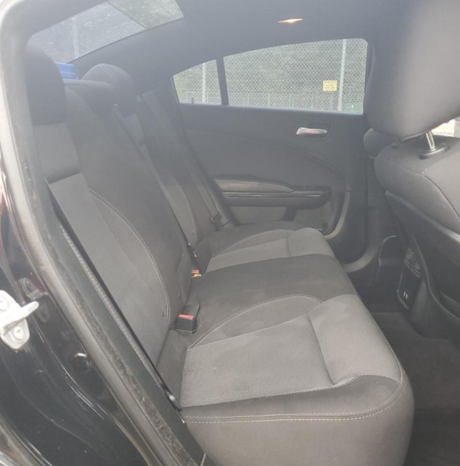 Dodge Charger Sxt Image 7