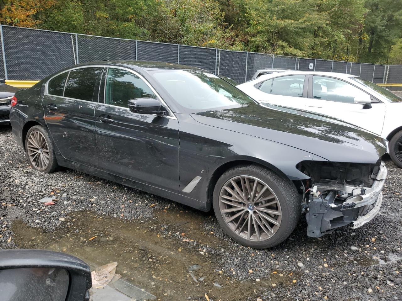 BMW 5 Series Image 10