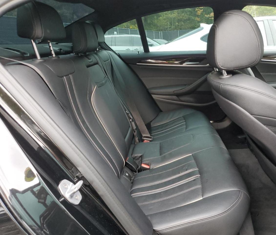 BMW 5 Series Image 6