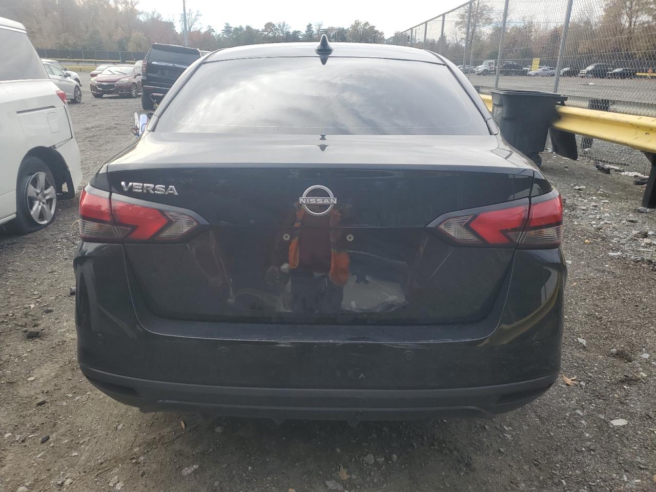 Nissan Versa Sv Image 7