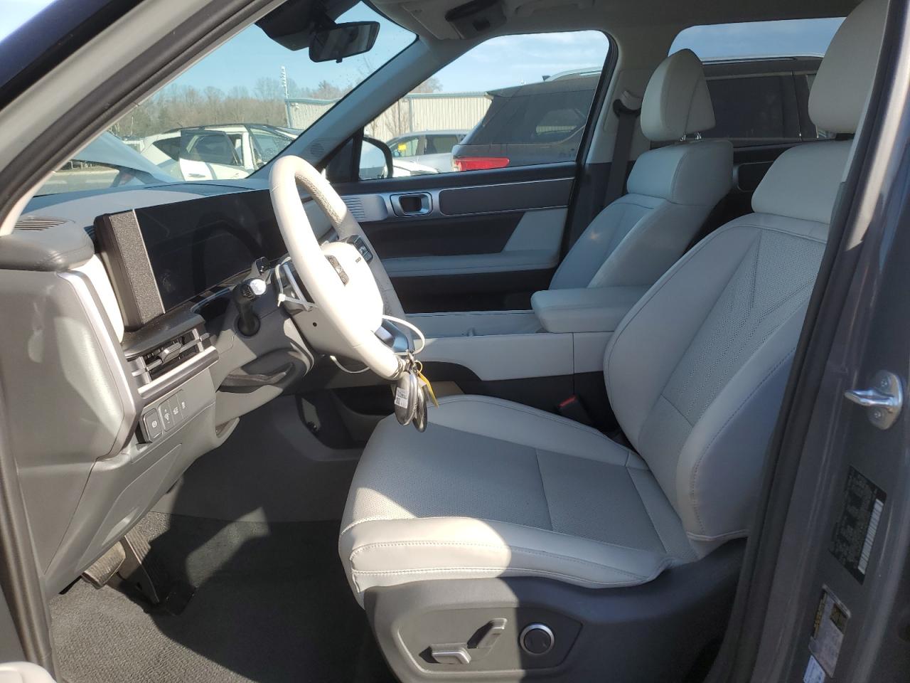 Hyundai SANTA FE Sel Image 2