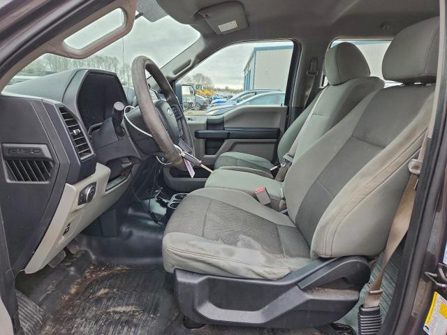 Ford F-150 Supercrew Image 11