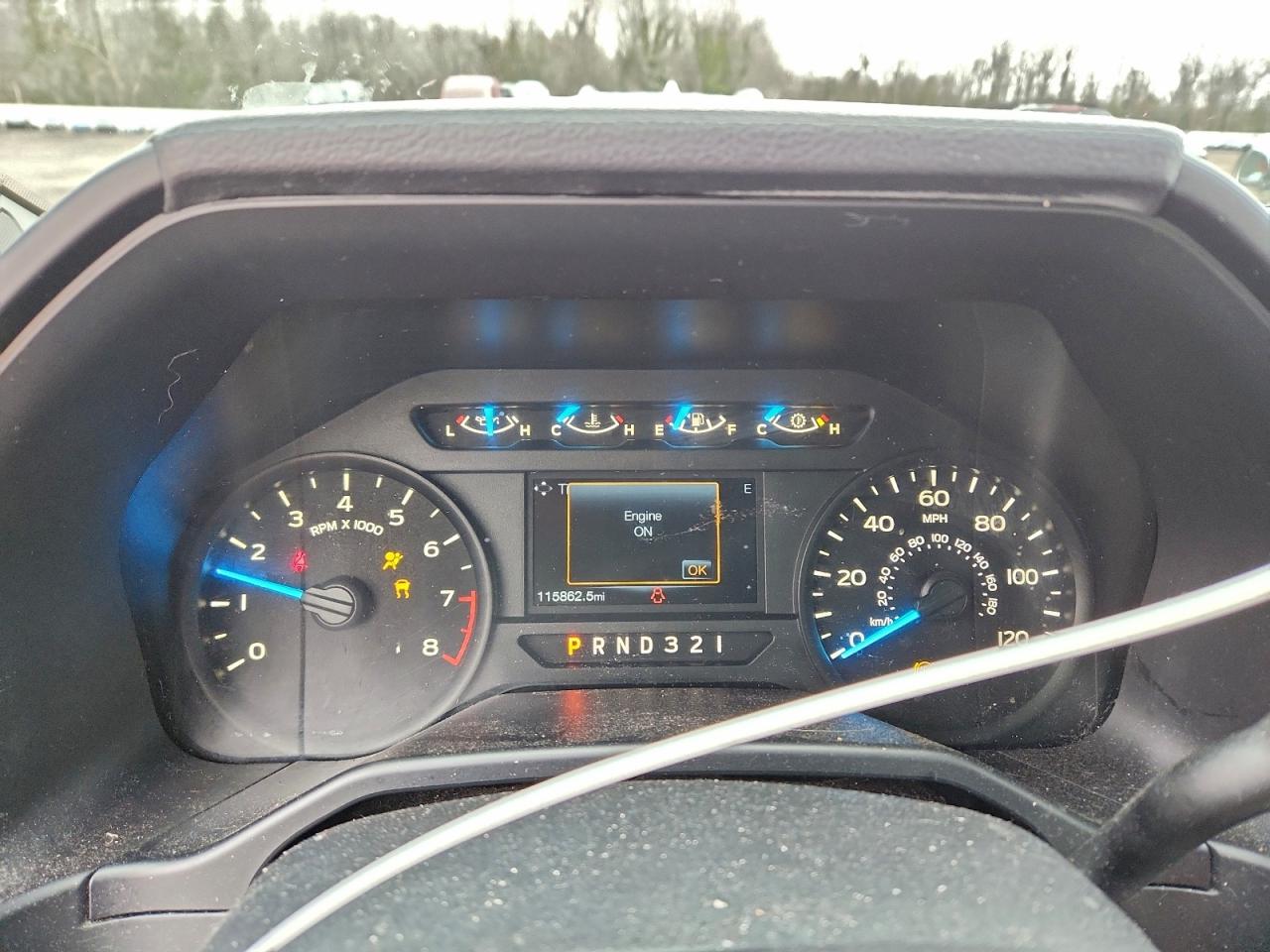 Ford F-150 Supercrew Image 3