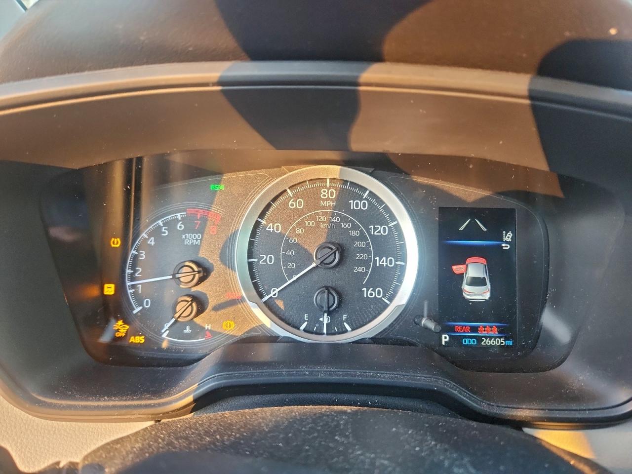 Toyota Corolla Le Image 8