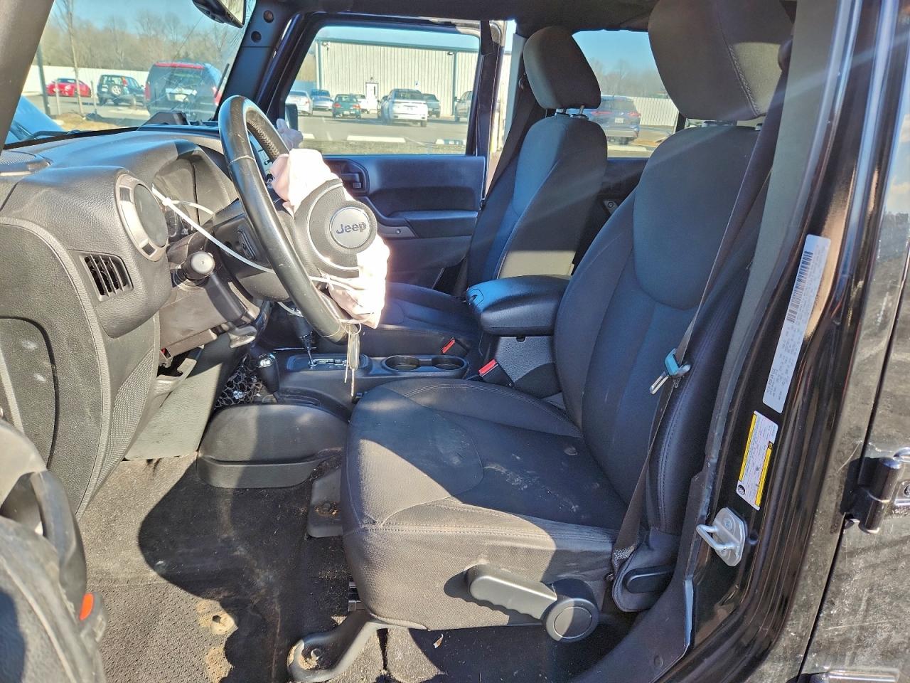 Jeep Wrangler Sport Image 12