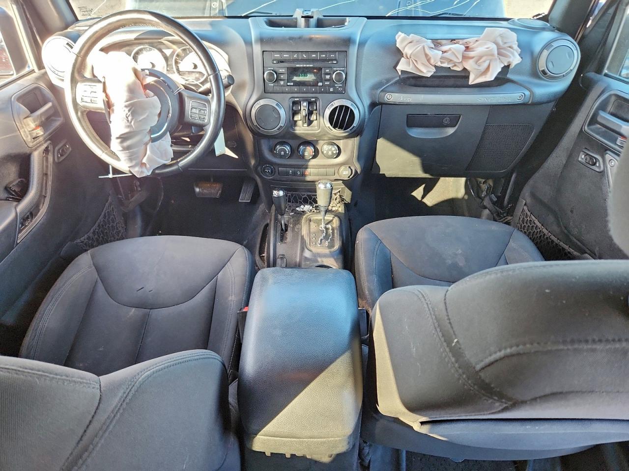 Jeep Wrangler Sport Image 10