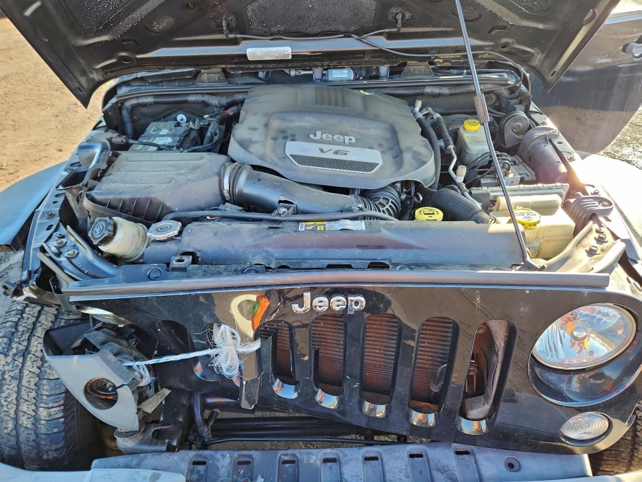 Jeep Wrangler Sport Image 13