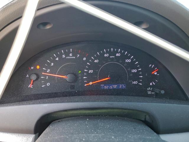 Toyota Camry Base Image 4