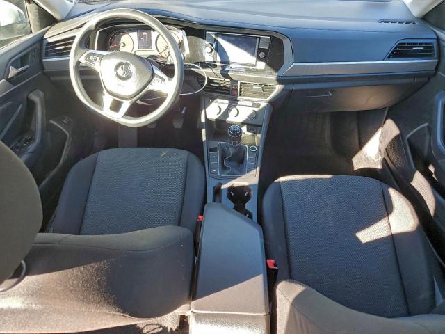 Volkswagen Jetta S Image 9