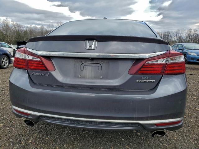 Honda Accord Touring Image 10