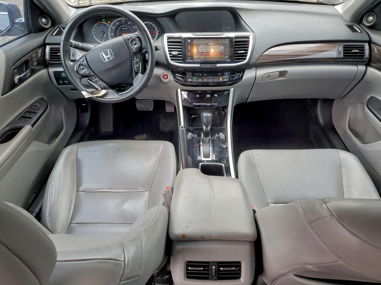 Honda Accord Touring Image 3