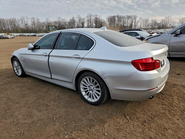 BMW 5 Series Xi Image 5