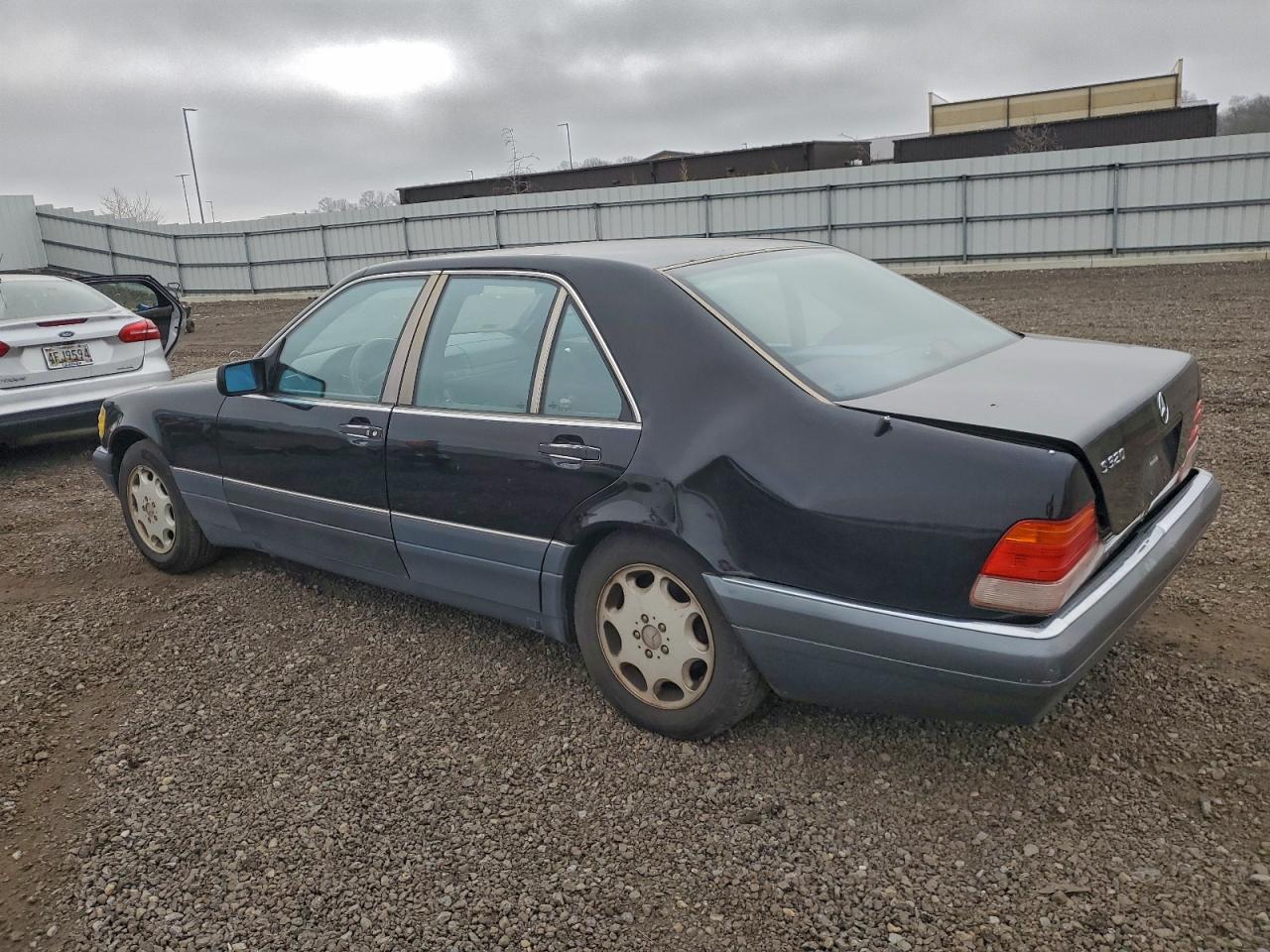 Mercedes-Benz S-Class 320w Image 10