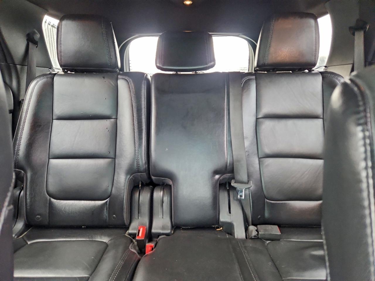 Ford Explorer Xlt Image 4