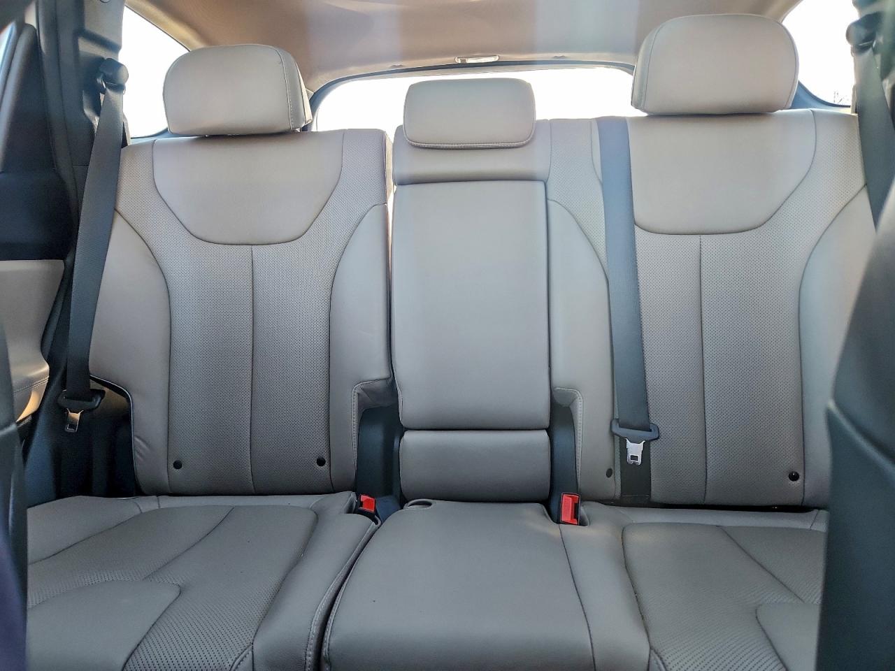 Hyundai SANTA FE Sel Image 9