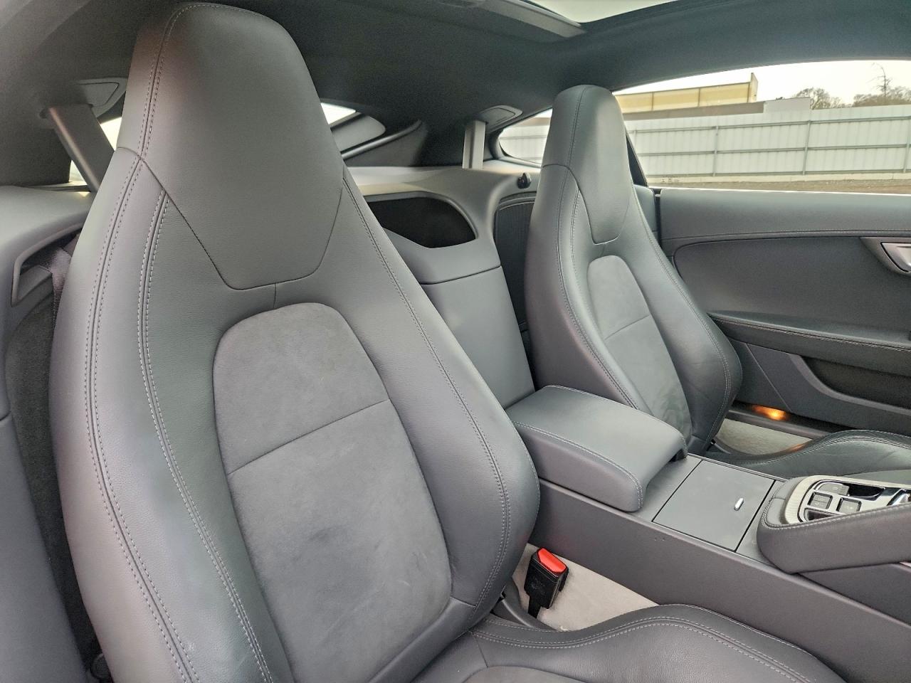 Jaguar F-TYPE Image 7