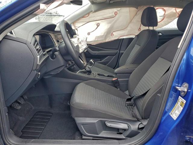 Volkswagen Jetta S Image 2