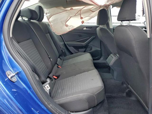 Volkswagen Jetta S Image 9