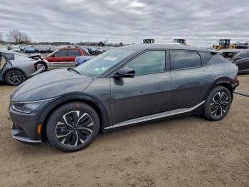  Salvage Kia EV6
