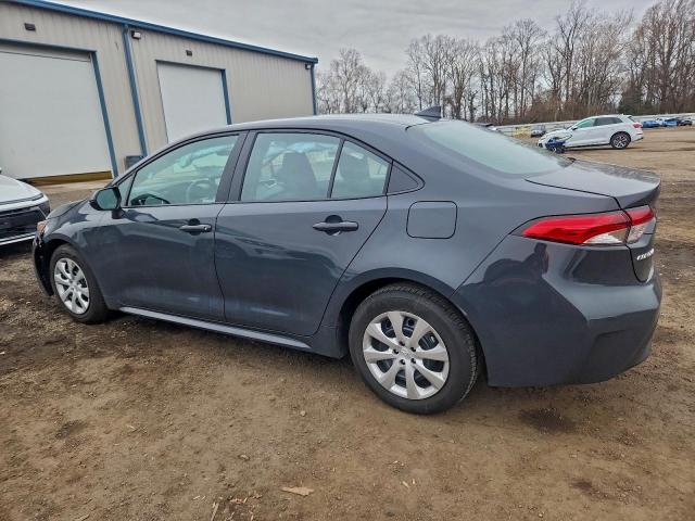 Toyota Corolla Le Image 2