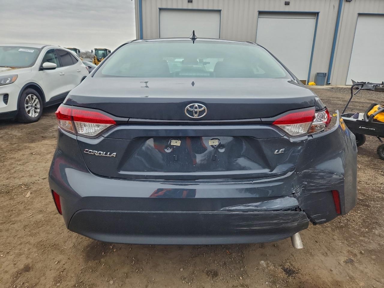 Toyota Corolla Le Image 5