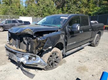  Salvage Nissan Titan