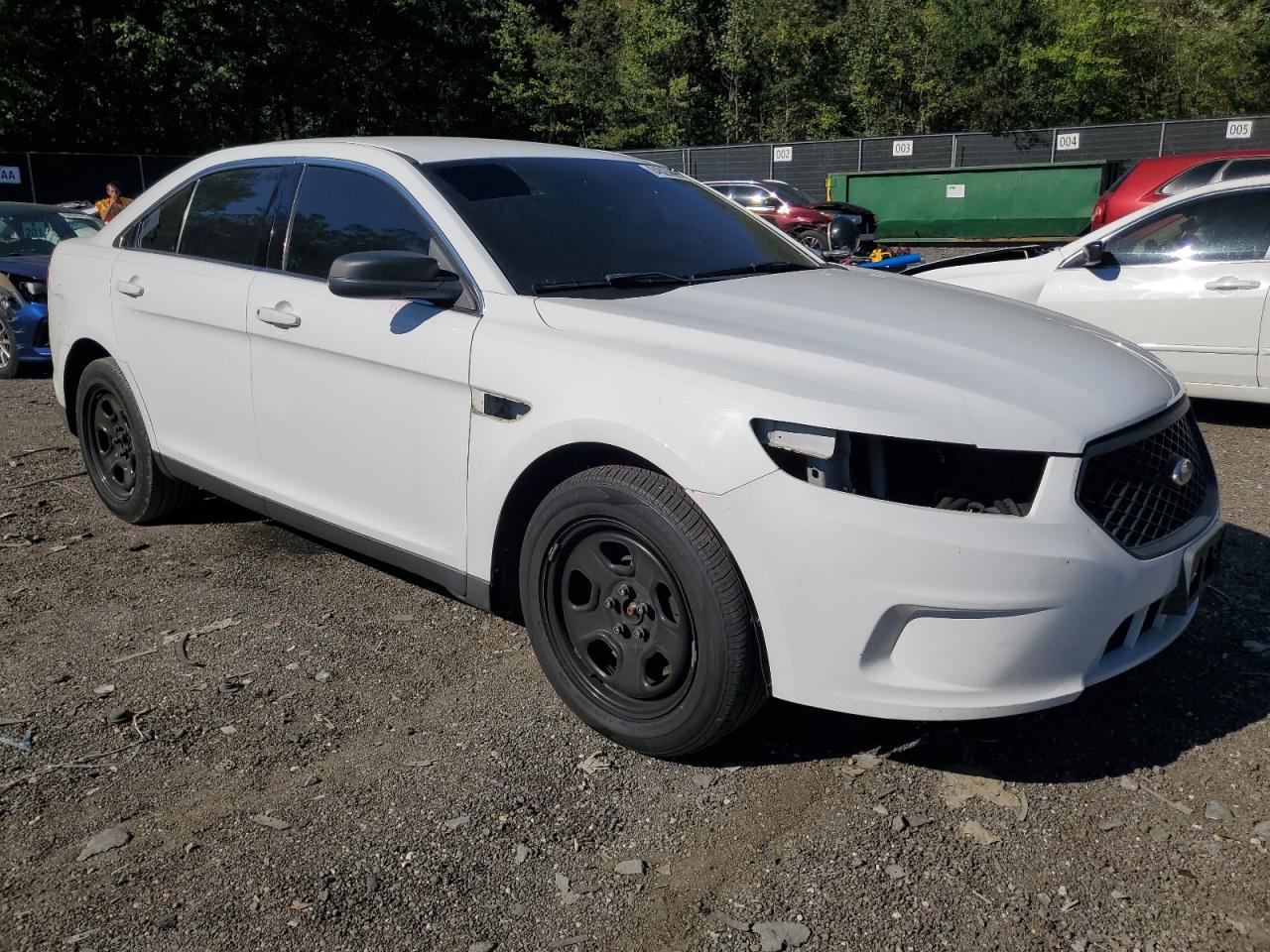 Ford Taurus Police Interceptor Image 3