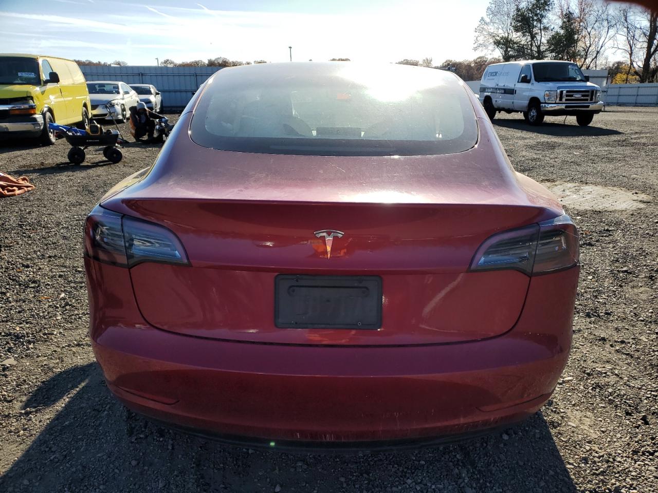 Tesla Model 3 Image 5