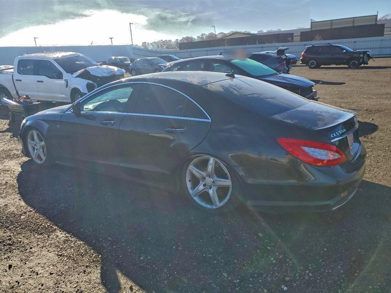 Mercedes-Benz Cls-class 550 4matic Image 2