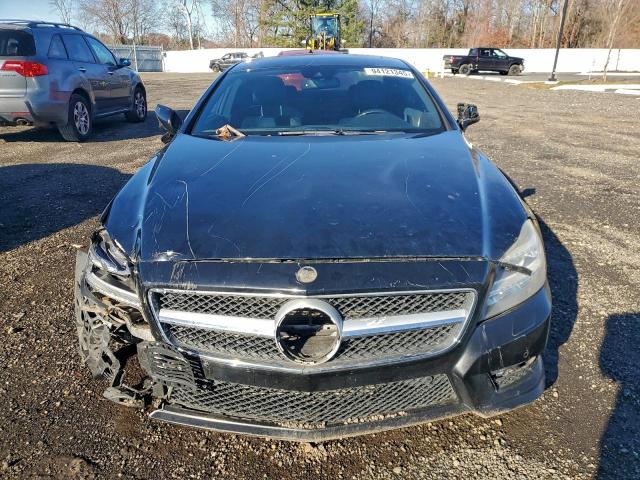 Mercedes-Benz Cls-class 550 4matic Image 8