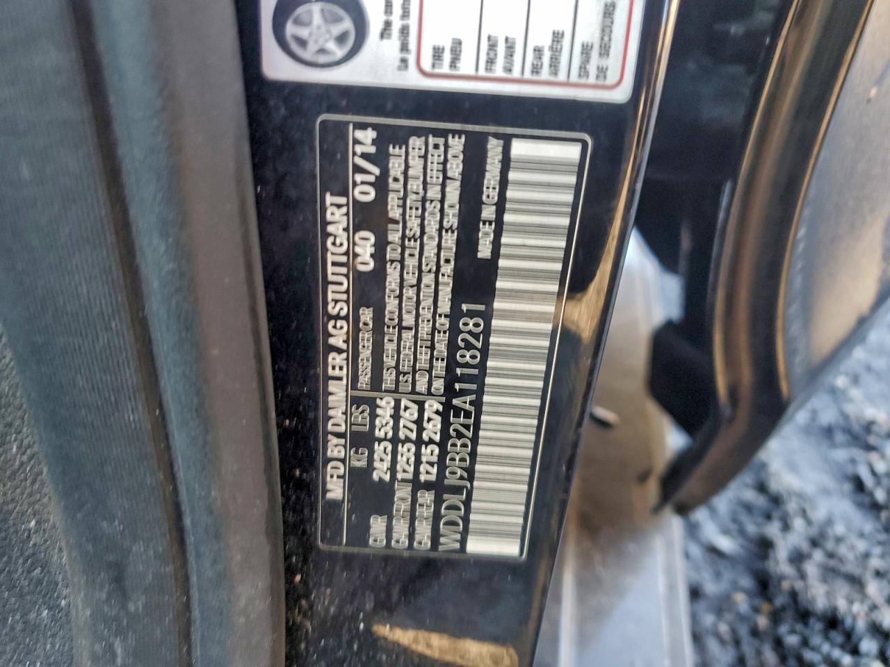 Mercedes-Benz Cls-class 550 4matic Image 12