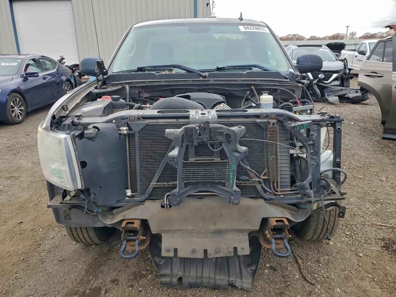 Chevrolet Silverado C1500 Image 10