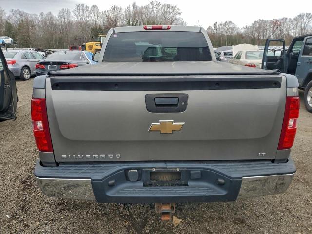 Chevrolet Silverado C1500 Image 11