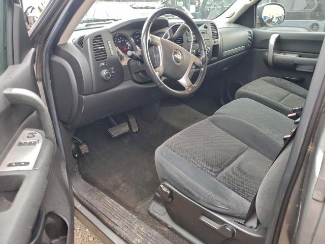 Chevrolet Silverado C1500 Image 12