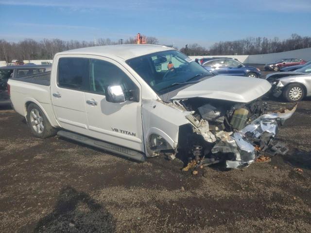 Nissan Titan Xe Image 4