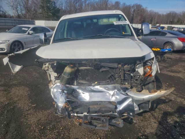 Nissan Titan Xe Image 12