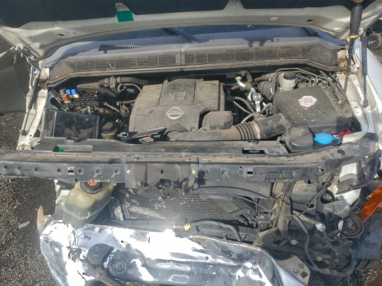 Nissan Titan Xe Image 11