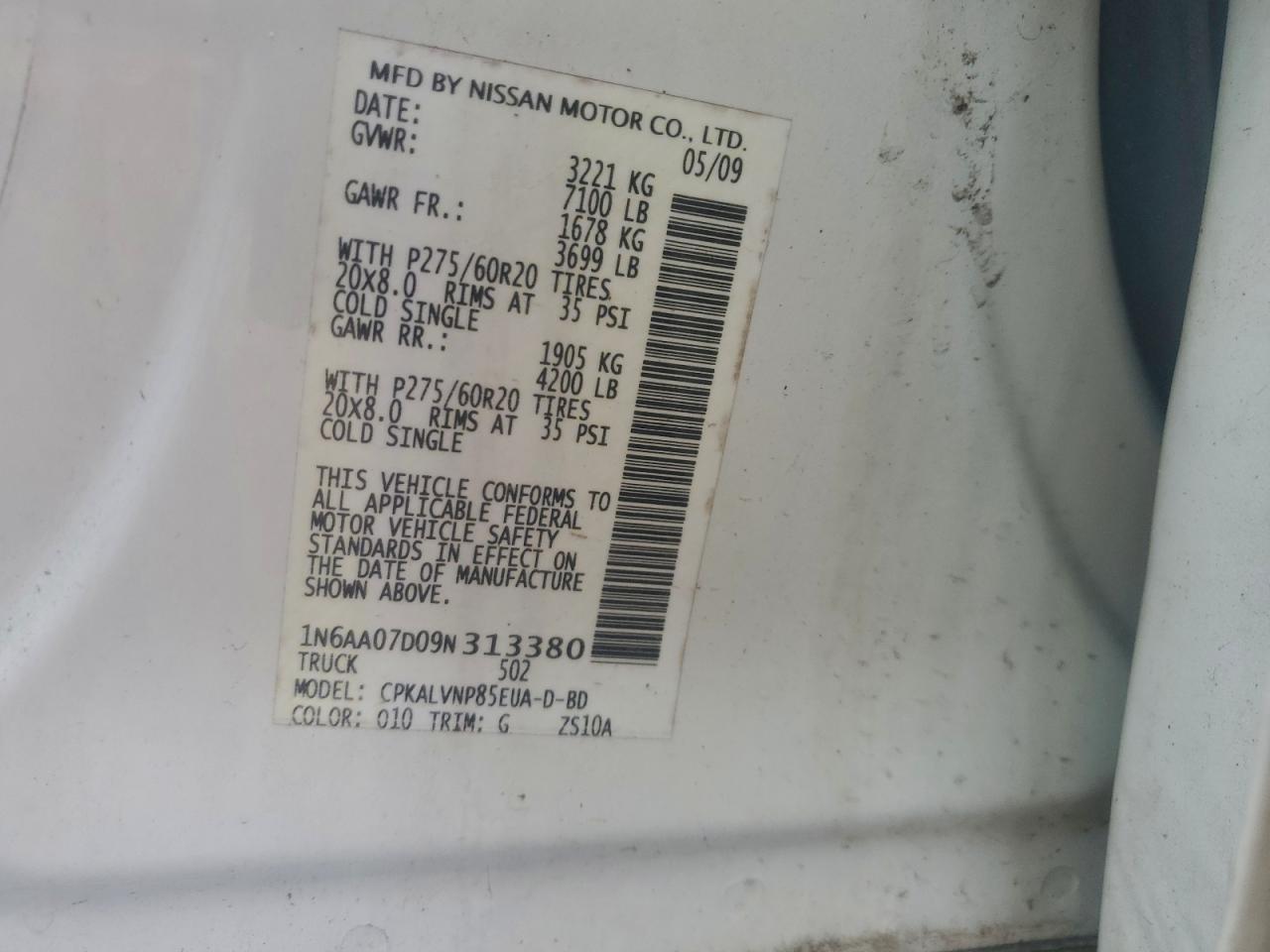 Nissan Titan Xe Image 9