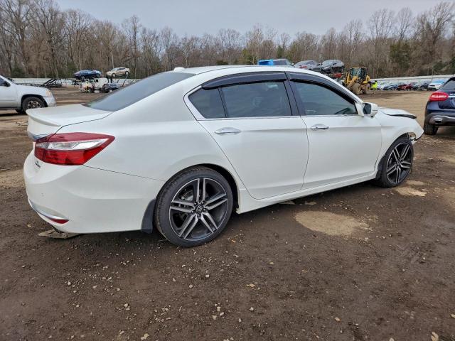 Honda Accord Touring Image 10