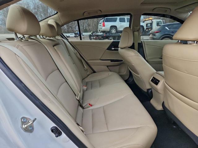 Honda Accord Touring Image 9