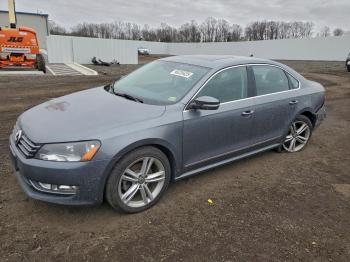  Salvage Volkswagen Passat