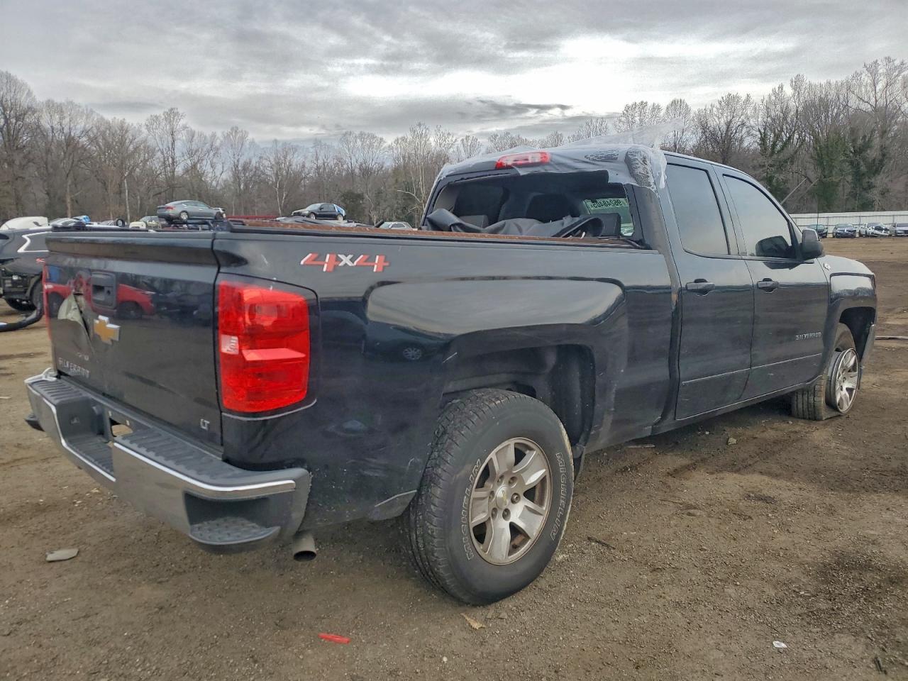 Chevrolet Silverado K1500 Lt Image 9