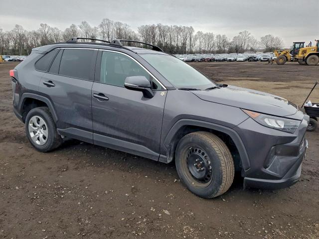 Toyota RAV4 Le Image 6