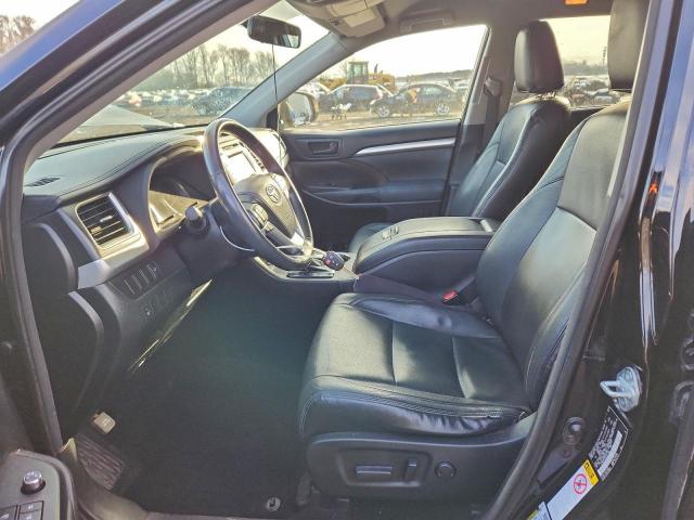Toyota Highlander Le Image 5